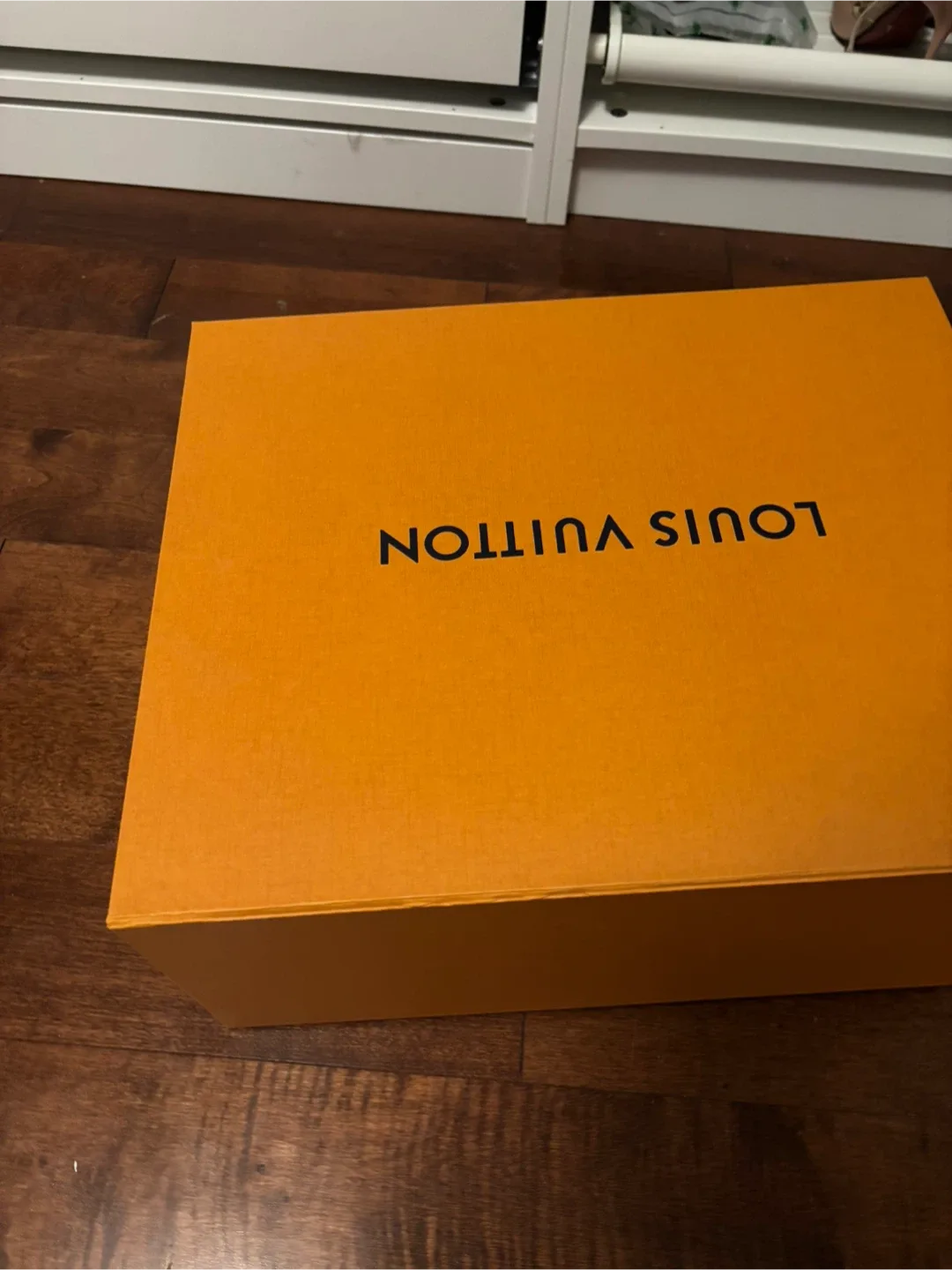 Designer Brand Boxes: Louis Vuitton, Dior, Hermes, Burberry image indicator(3)