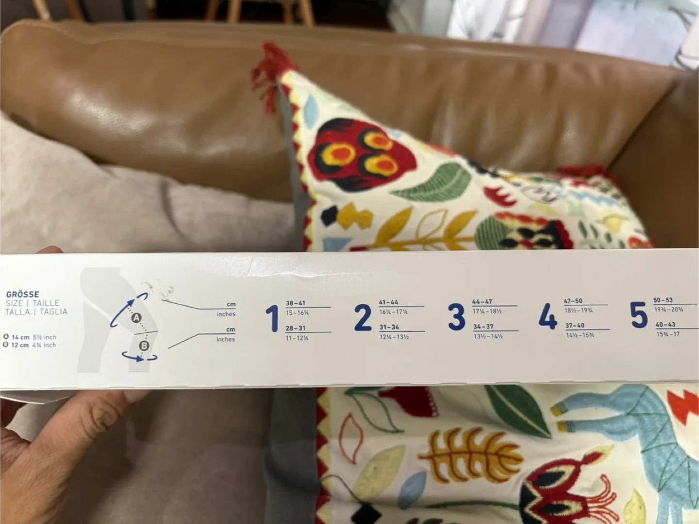 Bauerfeind GenuTrain S Knee Brace, Size 1 Left, Titan image indicator(5)