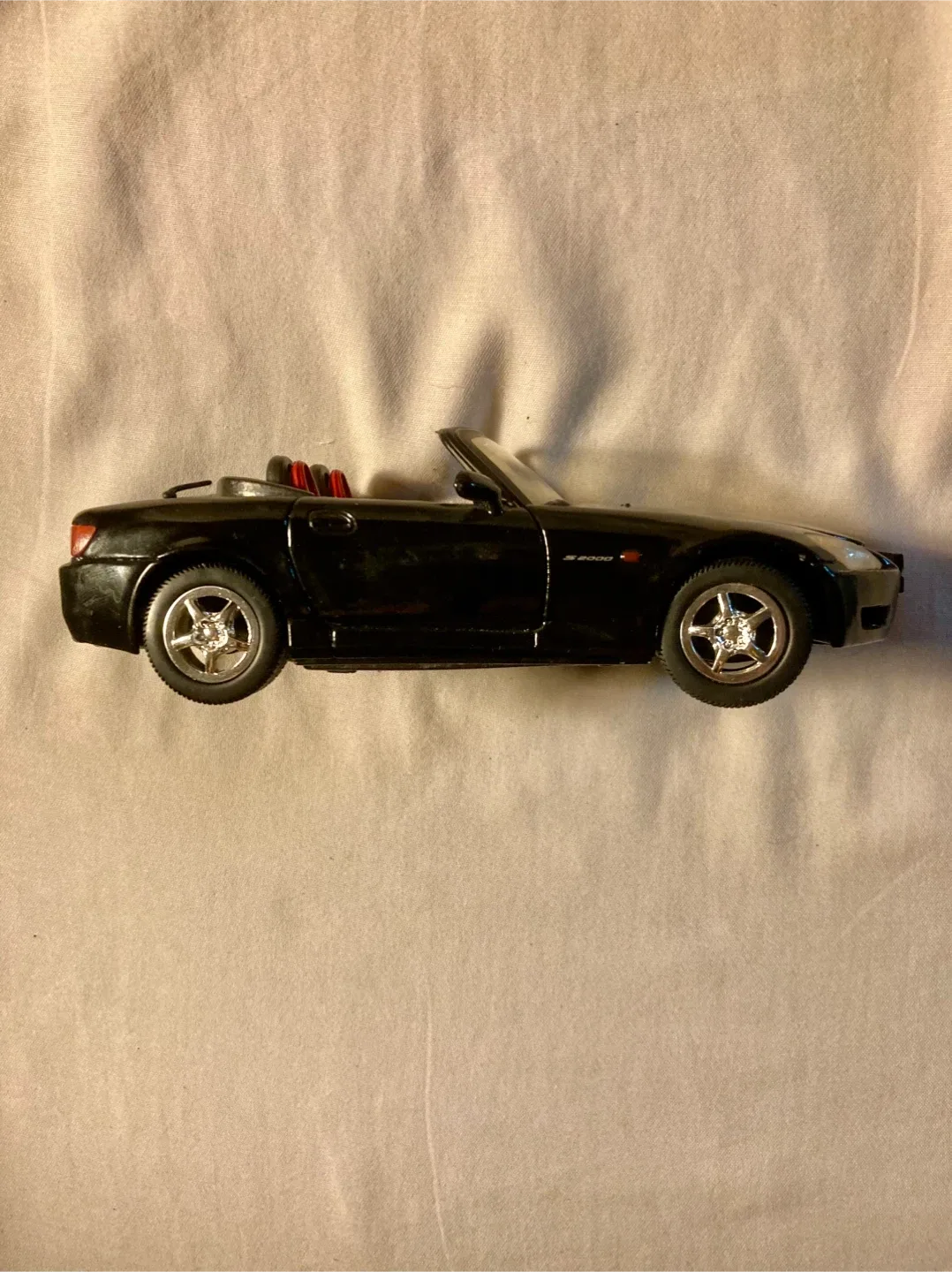 Honda S2000 Scale 1:24 Model Car image indicator(2)