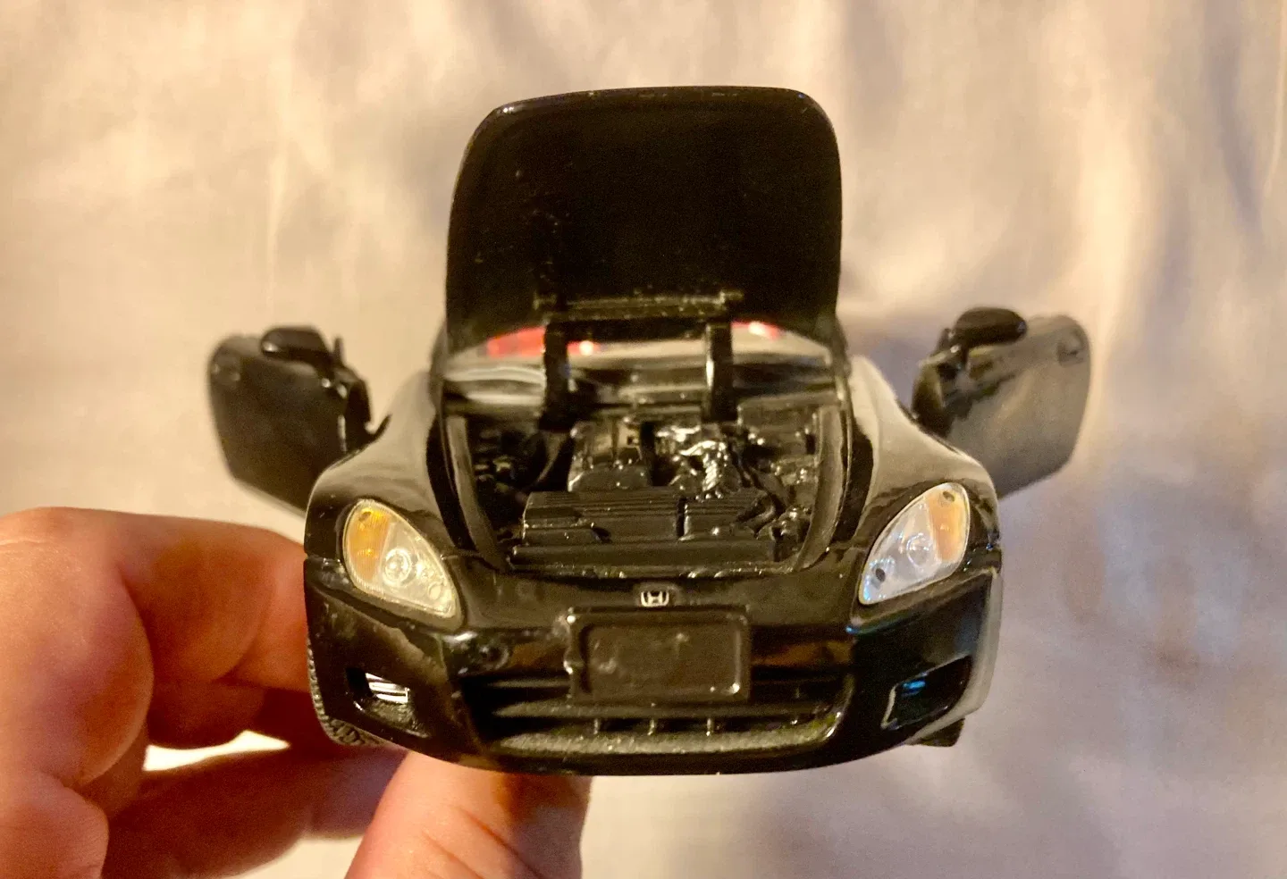 Honda S2000 Scale 1:24 Model Car image indicator(8)
