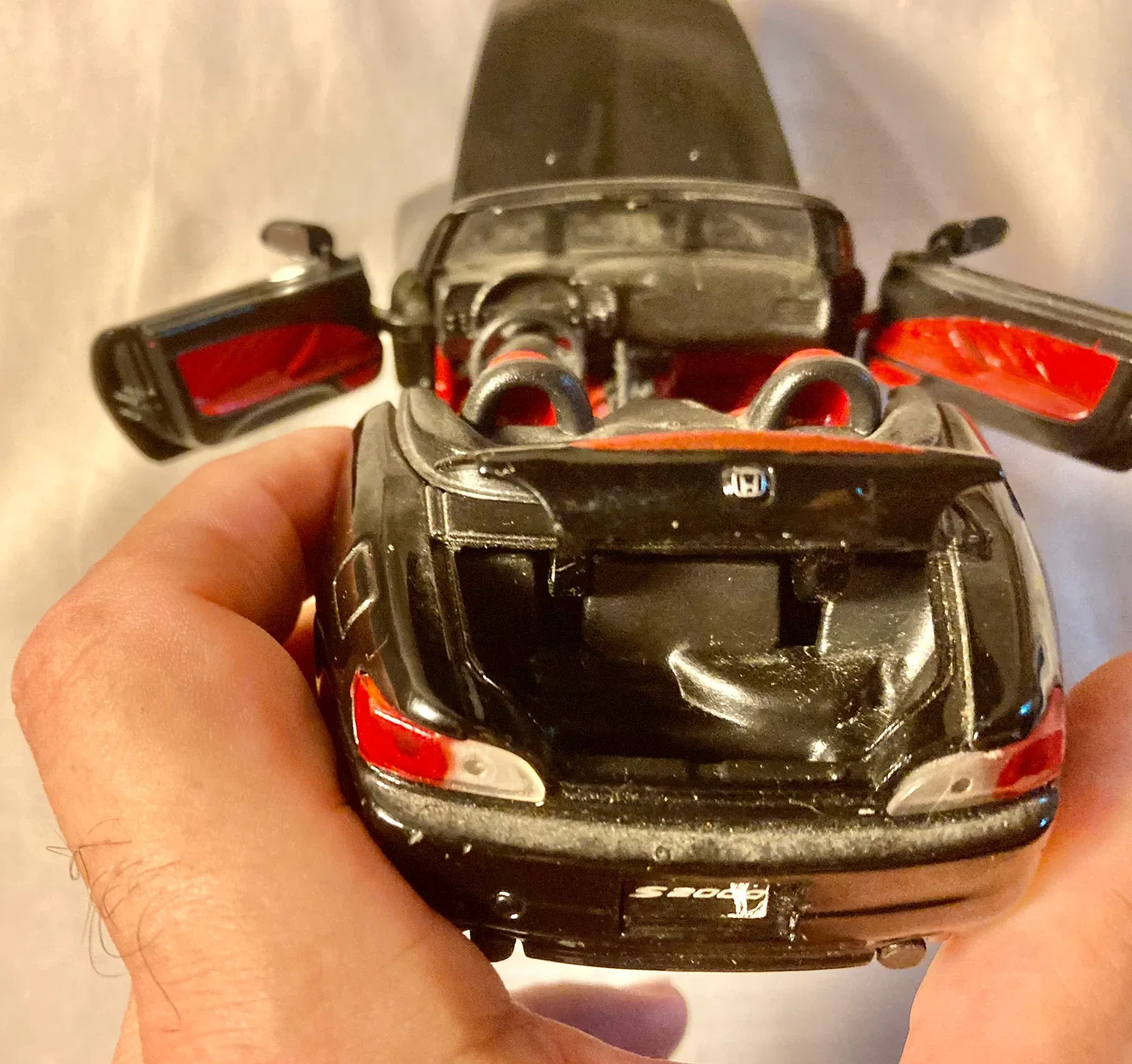 Honda S2000 Scale 1:24 Model Car image indicator(9)