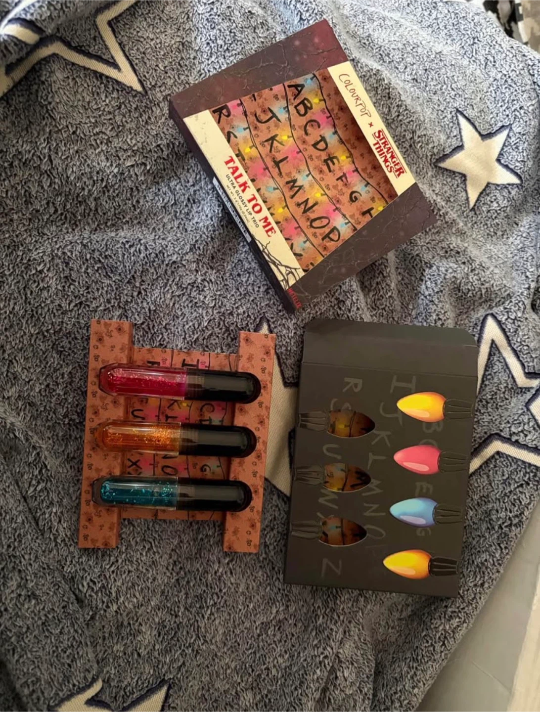ColourPop x Stranger Things Lip Trio - photo 3