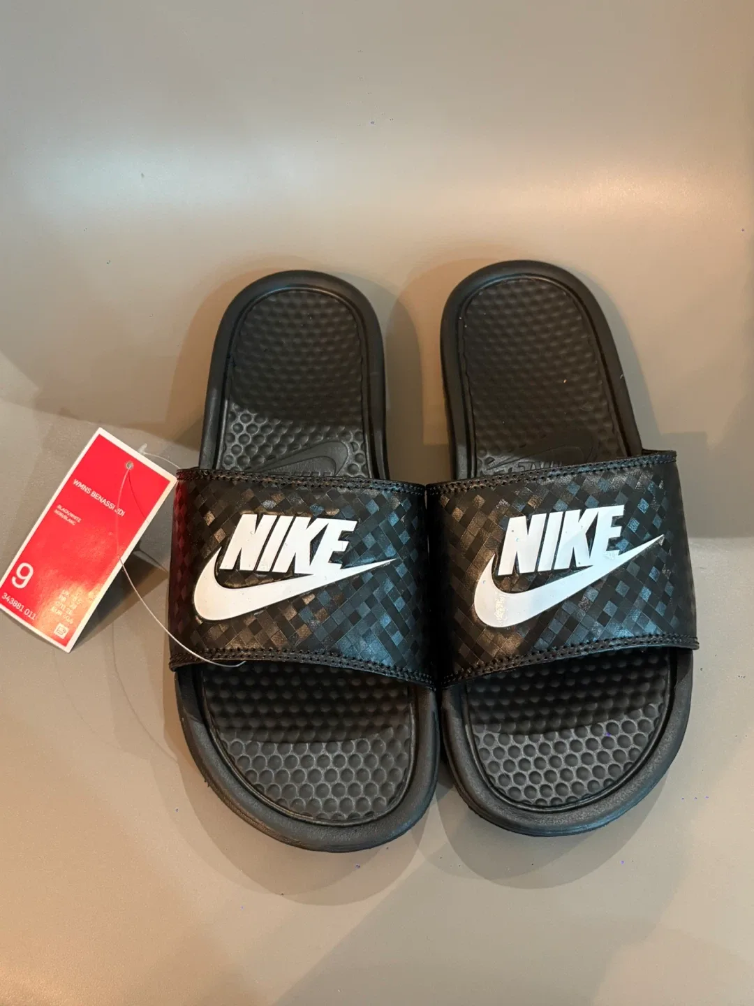 Nike Benassi JDI Slides - Black/White - Size 9