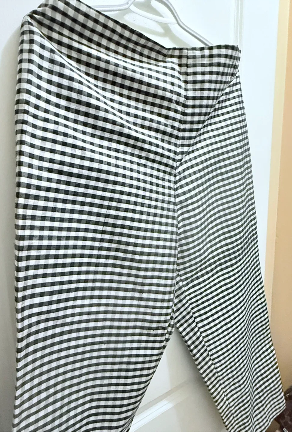 Checkered Pants - Black and White image indicator(3)