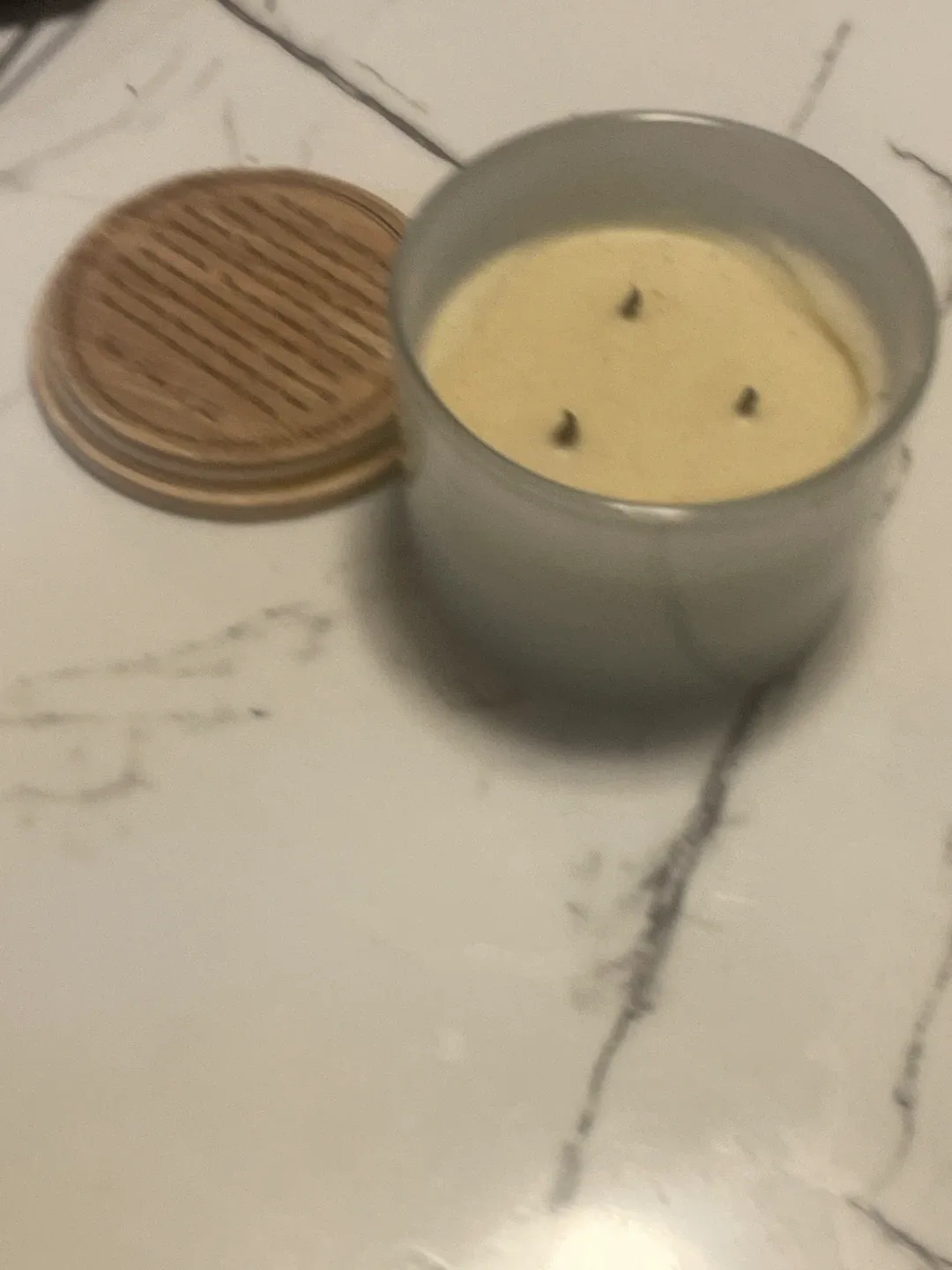 Sand and Fog Spiced Iced Tea Candle with Wooden Lid thumbnail