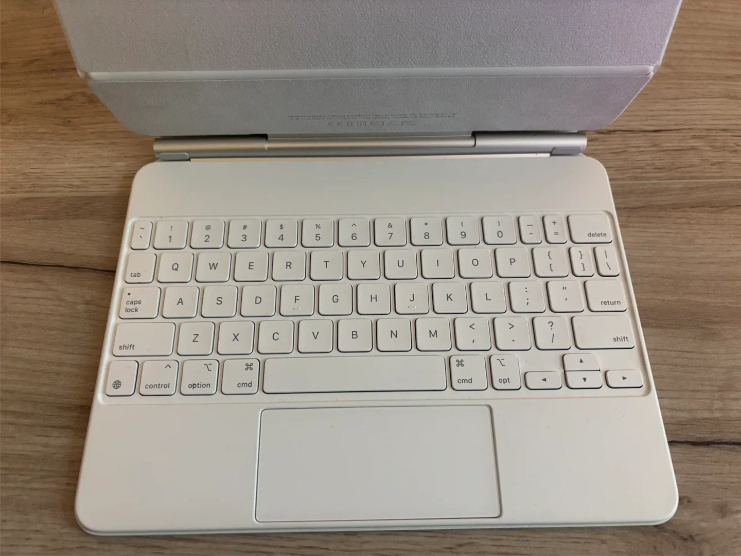 Apple iPad Magic Keyboard for 11-inch iPad Air and iPad Pro image indicator(4)