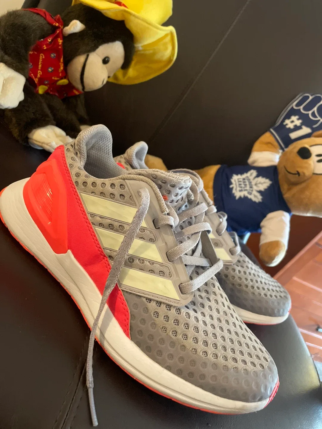 Adidas Ultraboost J Grey/Pink, Size 4.5 image indicator(2)