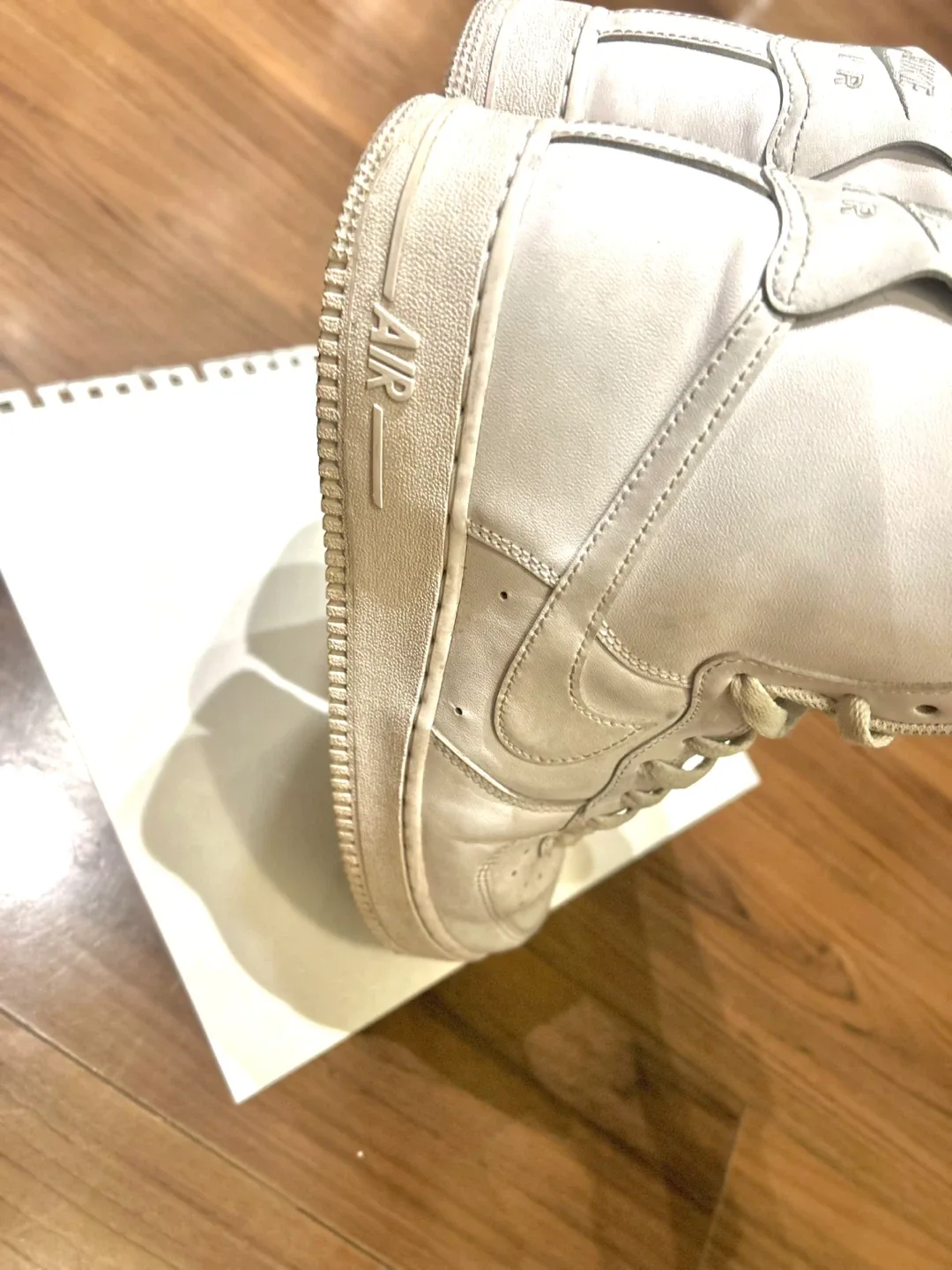 Nike Air Force 1 High '07 White image indicator(6)