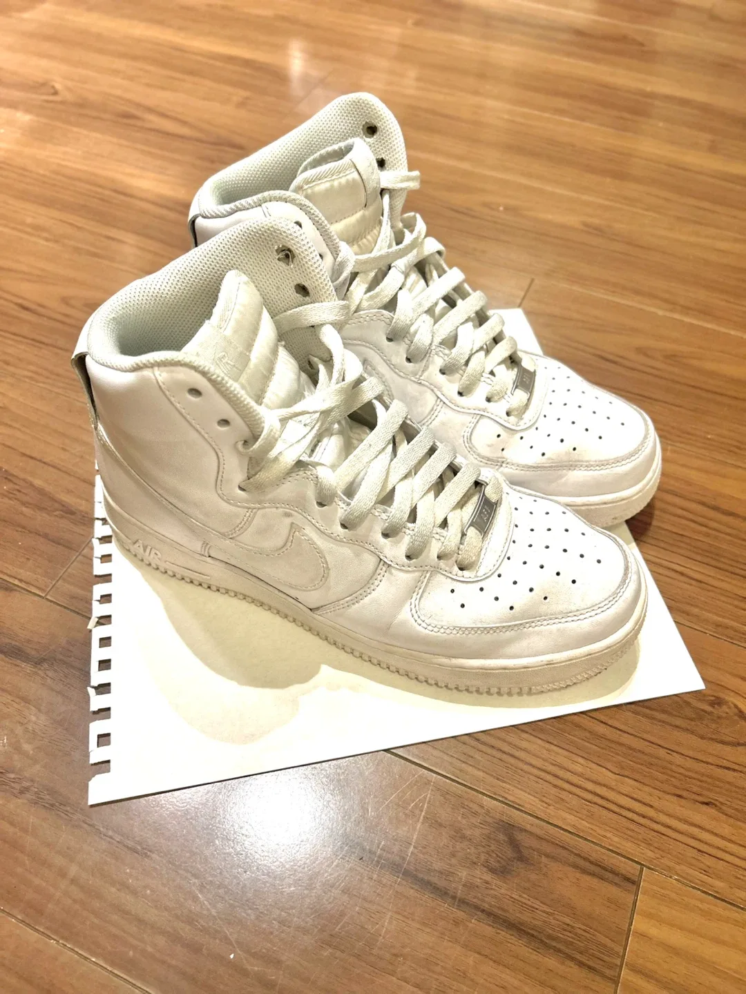 Nike Air Force 1 High '07 White image indicator(3)