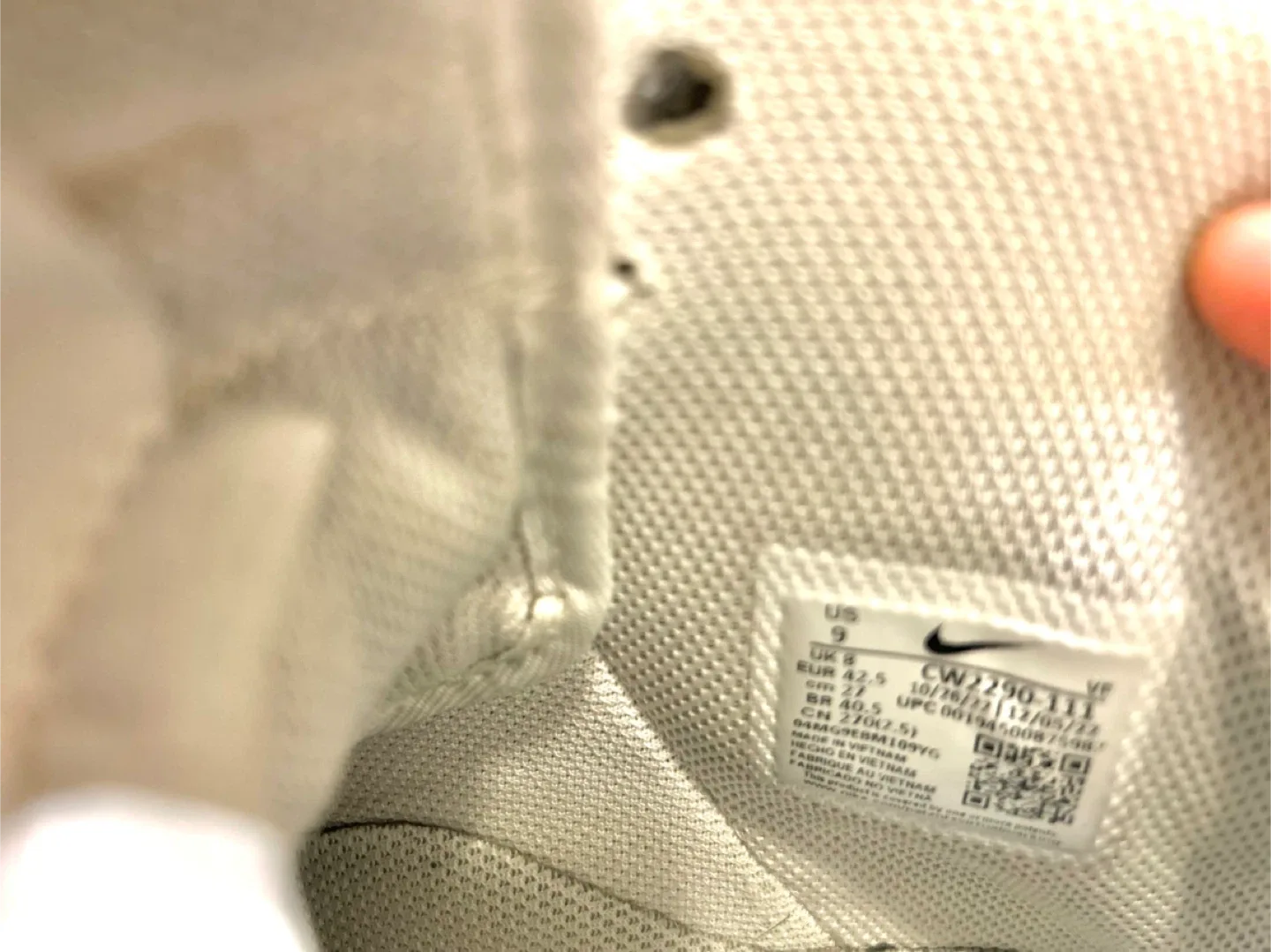 Nike Air Force 1 High '07 White image indicator(10)
