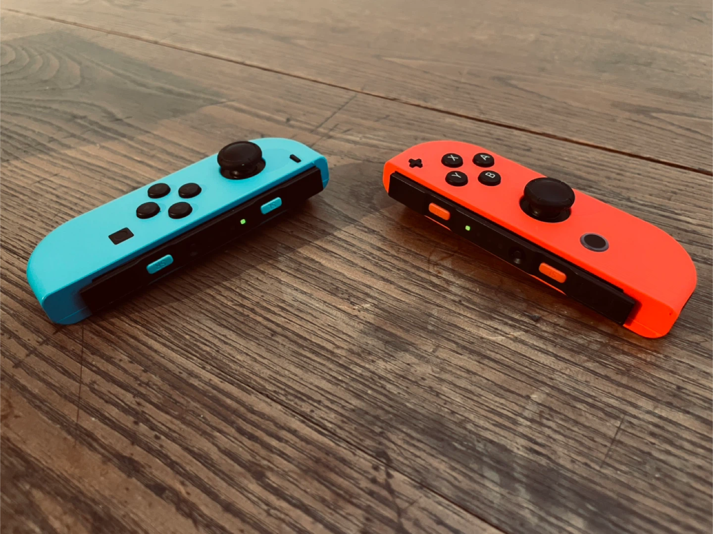 Nintendo Switch with Joy-Cons, GameCube Controller & Case - photo 5