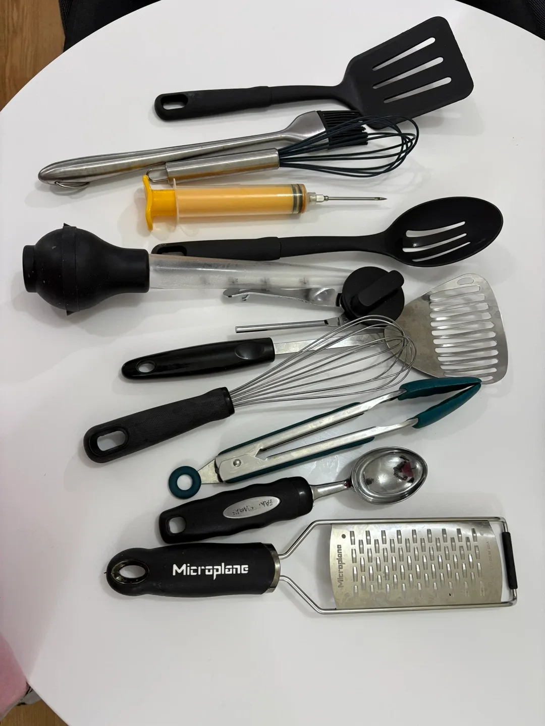 Kitchen Utensils Set thumbnail