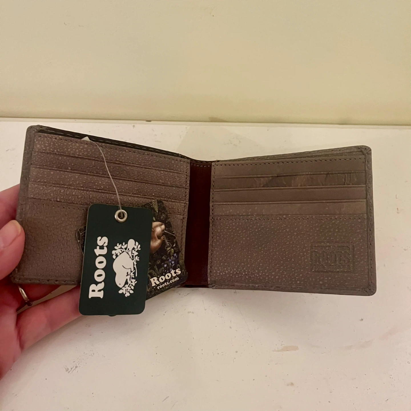 Brand New Men’s Roots Wallet - photo 4