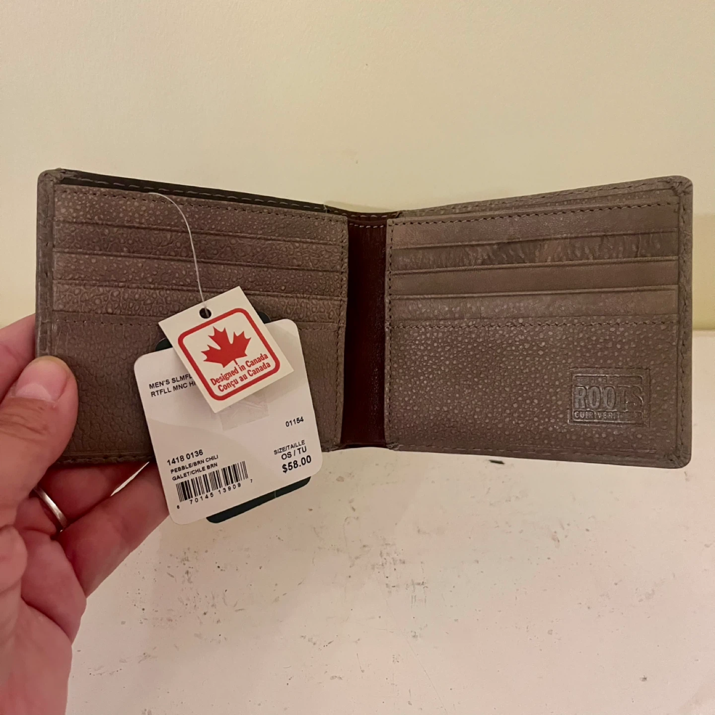 Brand New Men’s Roots Wallet - photo 2