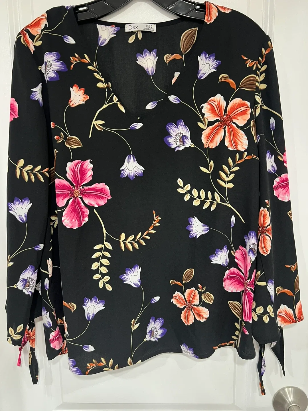 Dex Floral Blouse - Size M thumbnail