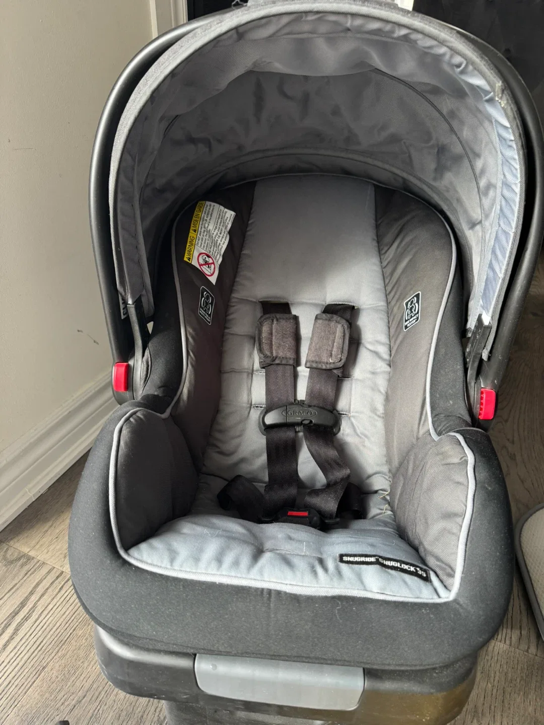 Graco SnugRide SnugLock 35 Infant Car Seat