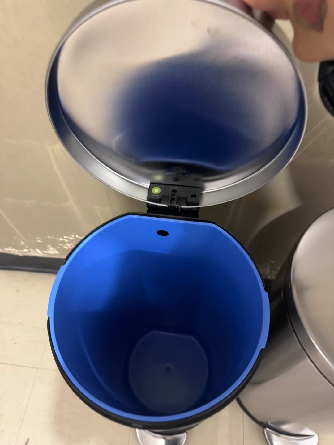 Simple Human Trash Cans - see description image indicator(3)