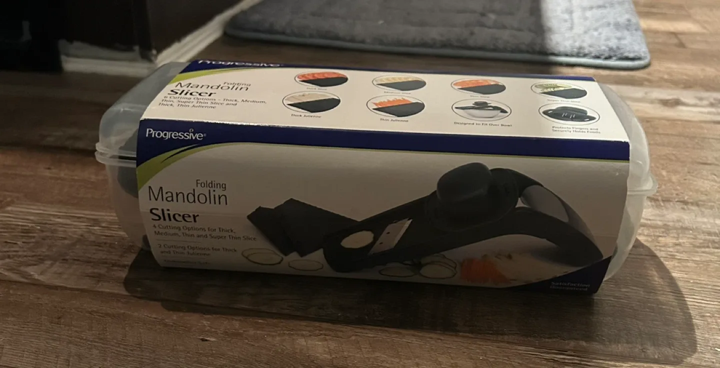 Progressive Folding Mandolin Slicer - New thumbnail