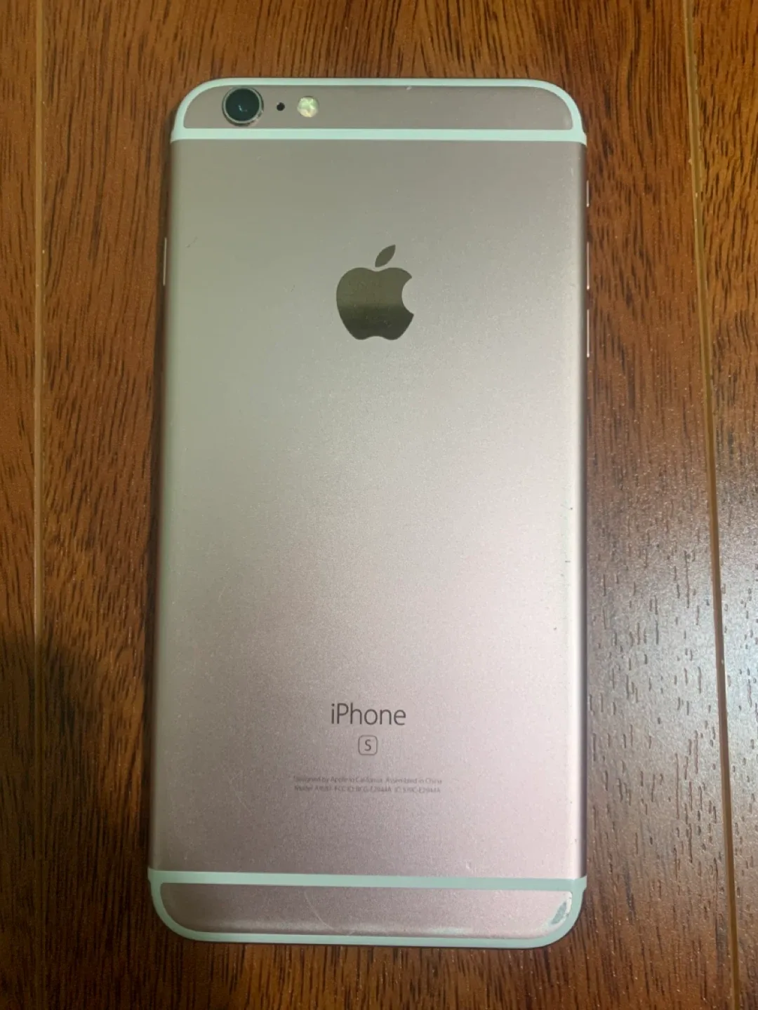 OPEN TO OFFER Used iPhone 6s Plus pink image indicator(6)