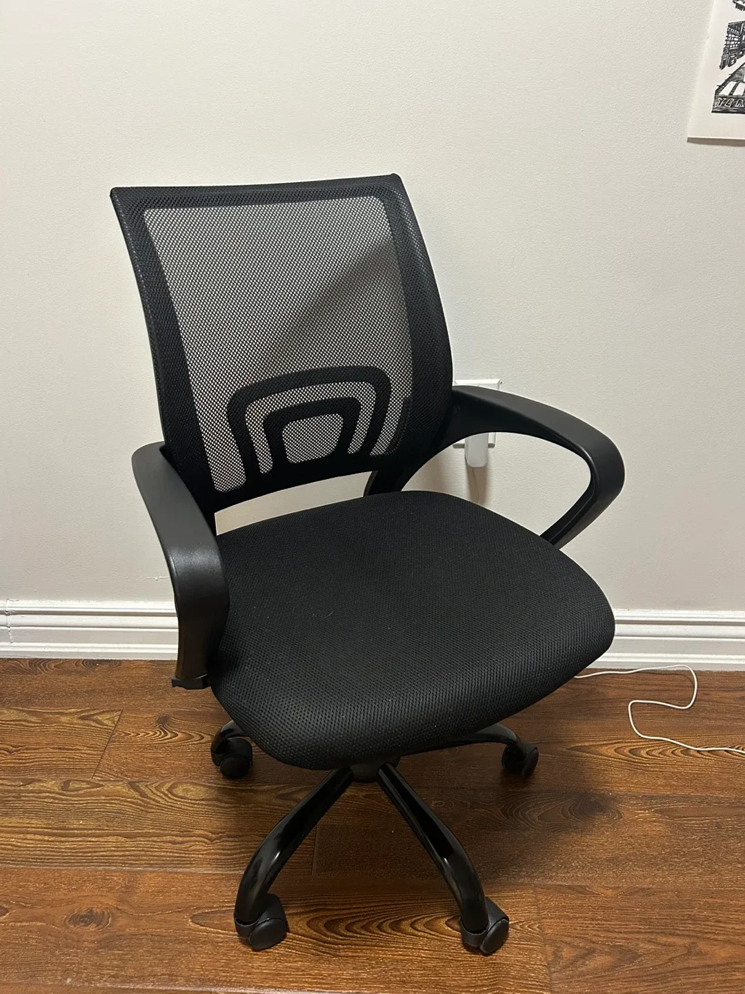 Black Mesh Office Chair thumbnail