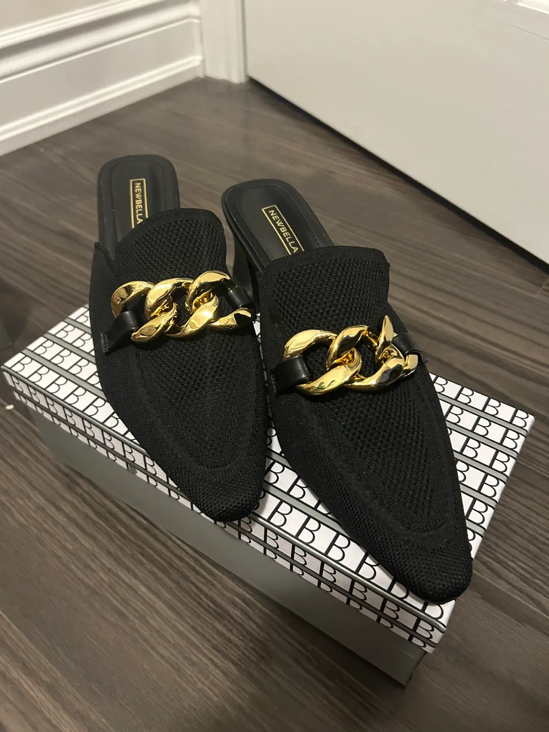 New newbelle black knit heeled mules size 9 image indicator(5)