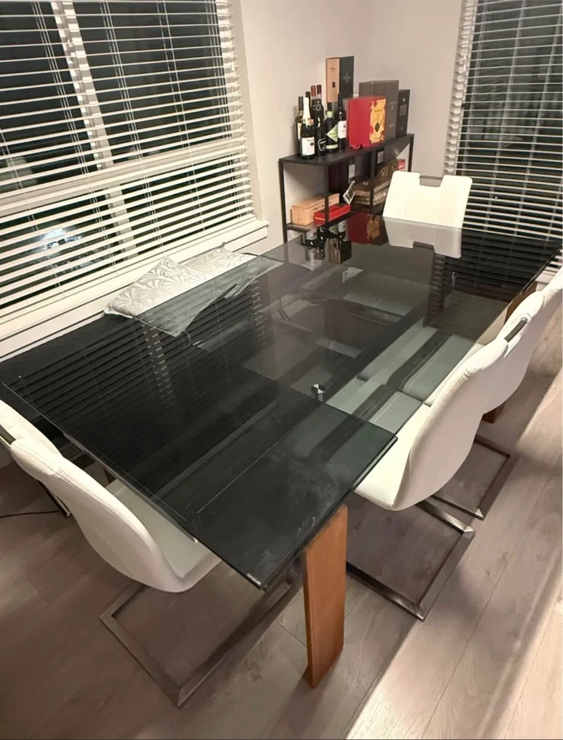 Extendable Glass Top Extendable Dining Table with four Chairs image indicator(4)
