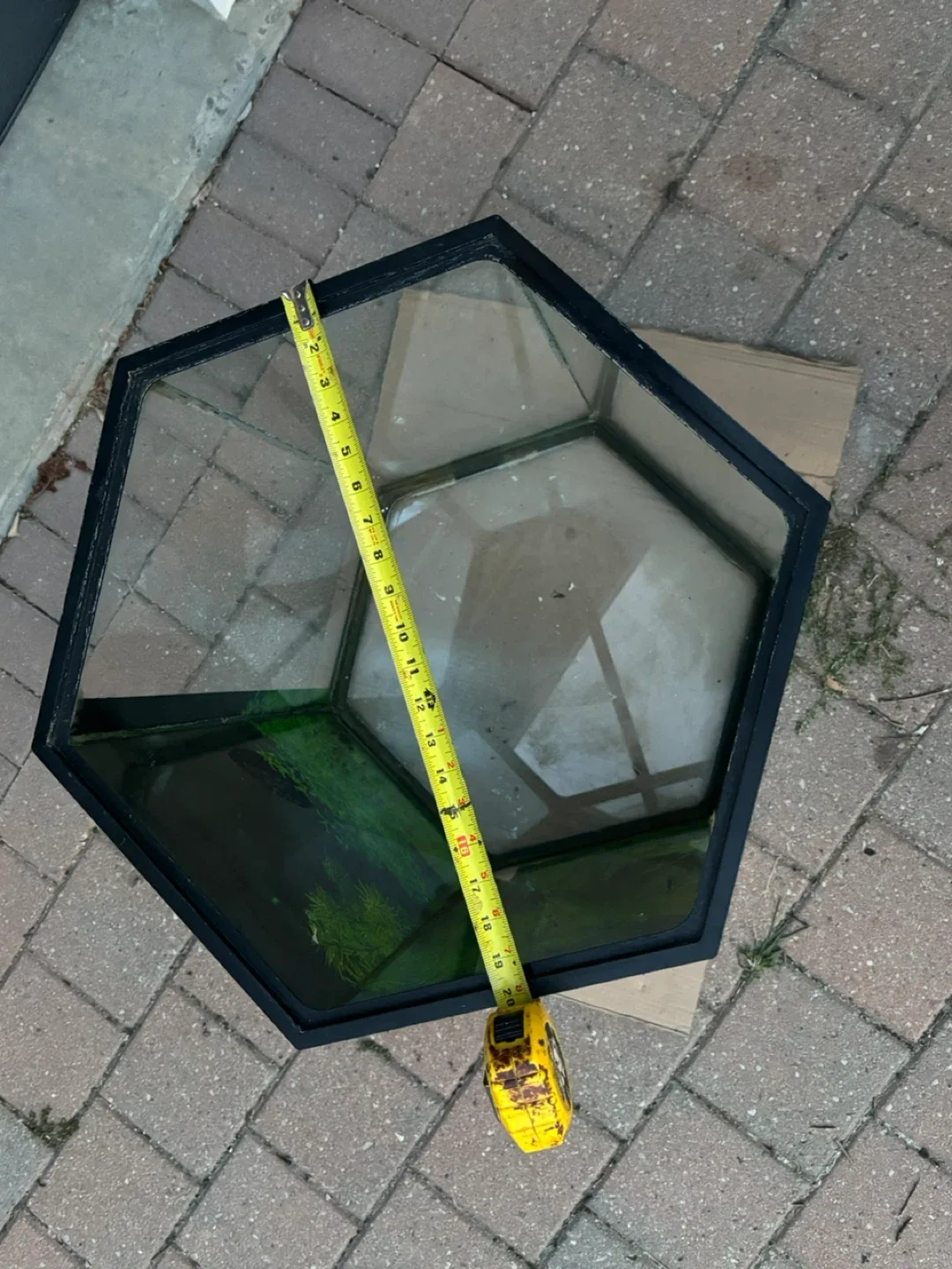 20 GALLON FISH TANK & STAND with items bundle image indicator(4)