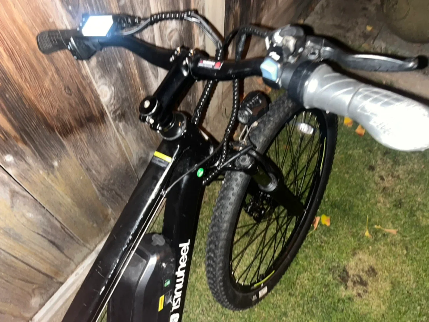 Isinwheel M10 500W Electric Commuter Bike image indicator(2)