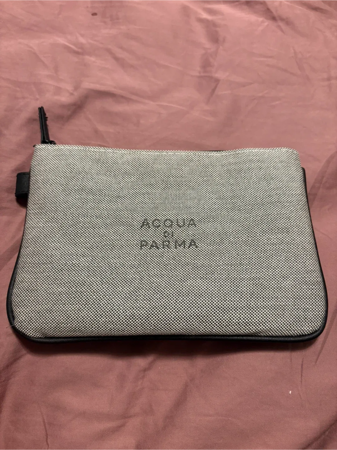 Acqua di Parma Grey Pouch thumbnail