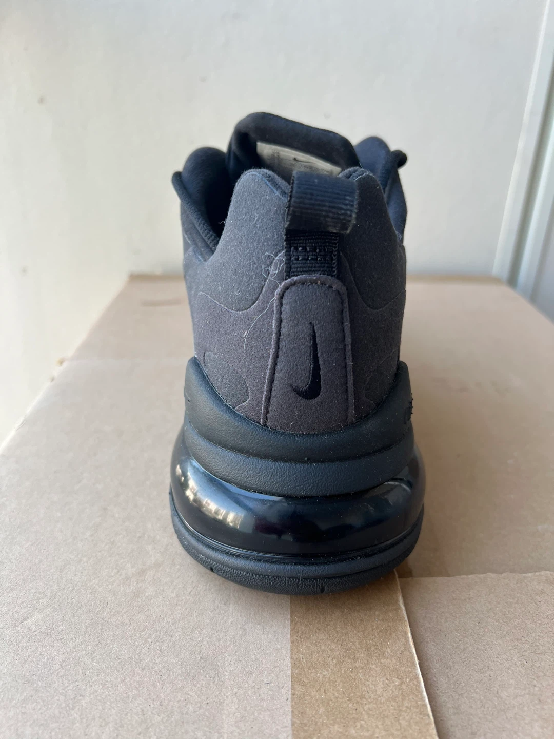 Nike Air Max 270 React Black size US 9.5 - photo 2