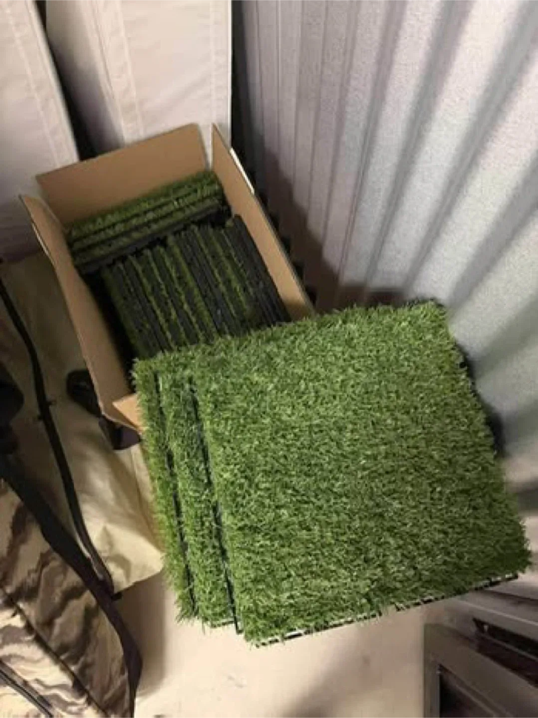 IKEA RUNNEN Decking, outdoor, artificial grass image indicator(2)