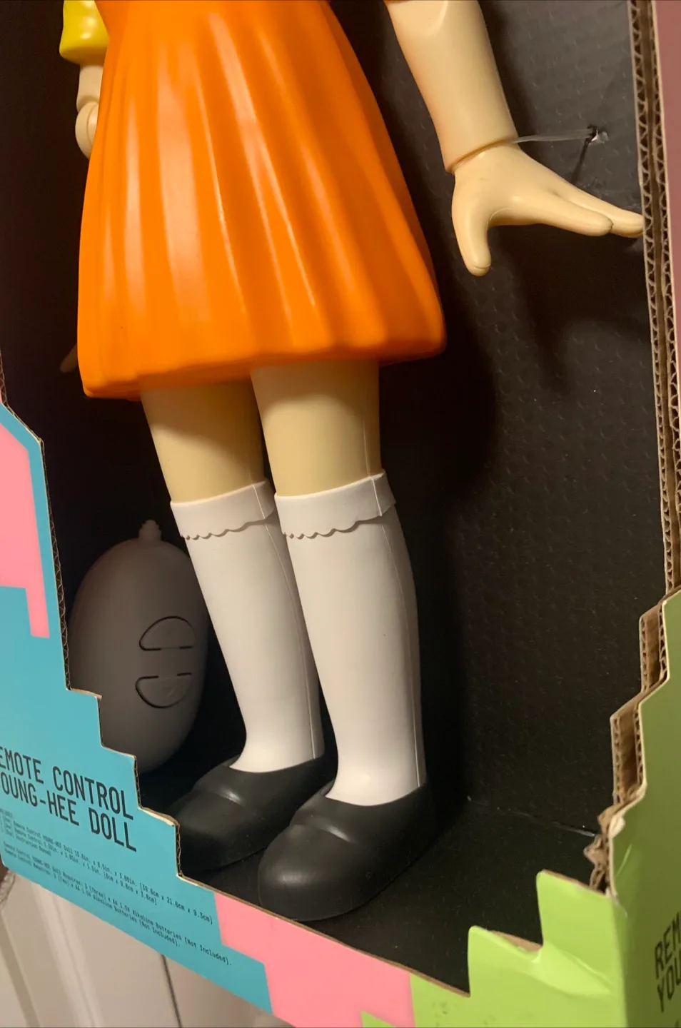 Netflix Squid Game Young-Hee Doll image indicator(4)