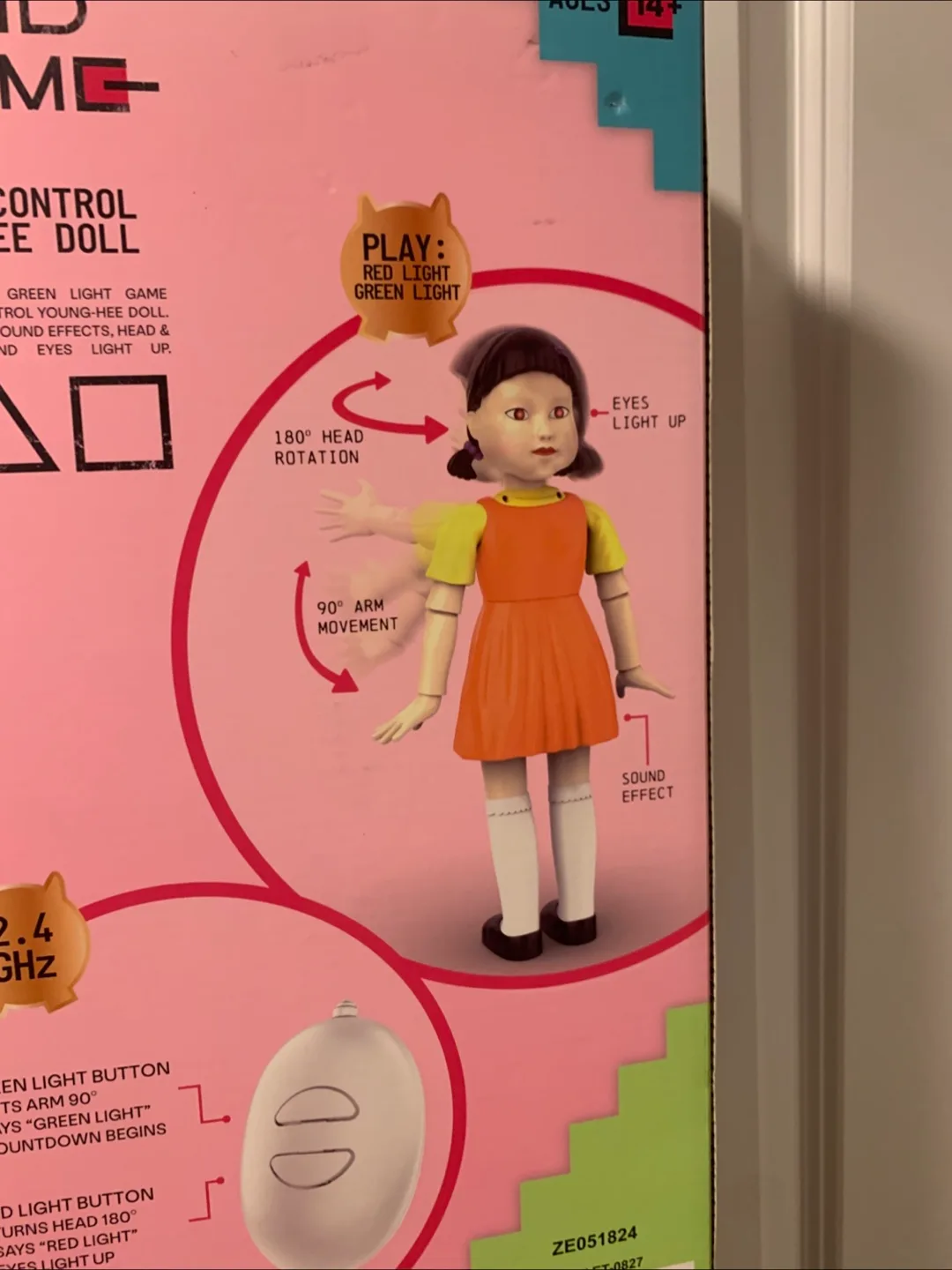 Netflix Squid Game Young-Hee Doll image indicator(7)