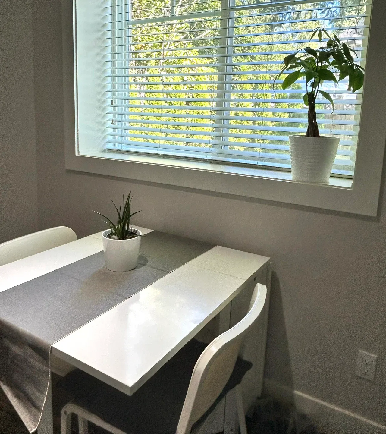 IKEA Folding Dining Table and Chairs thumbnail