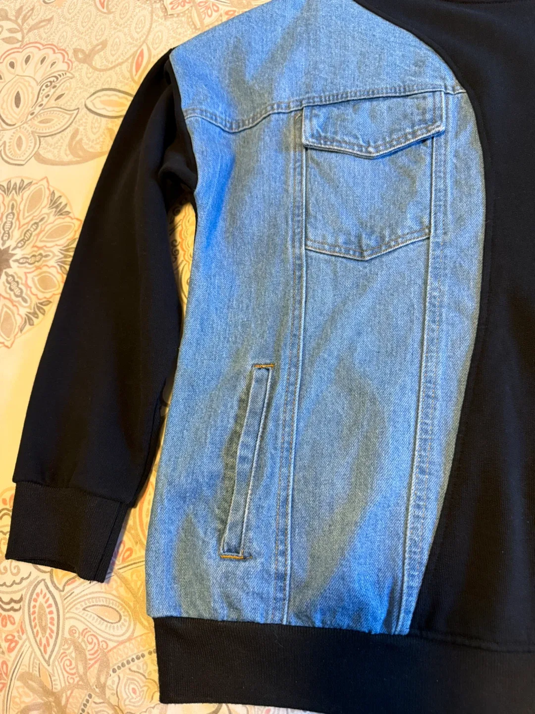 Women Black Sweatshirt with Denim Detail. Medium image indicator(2)