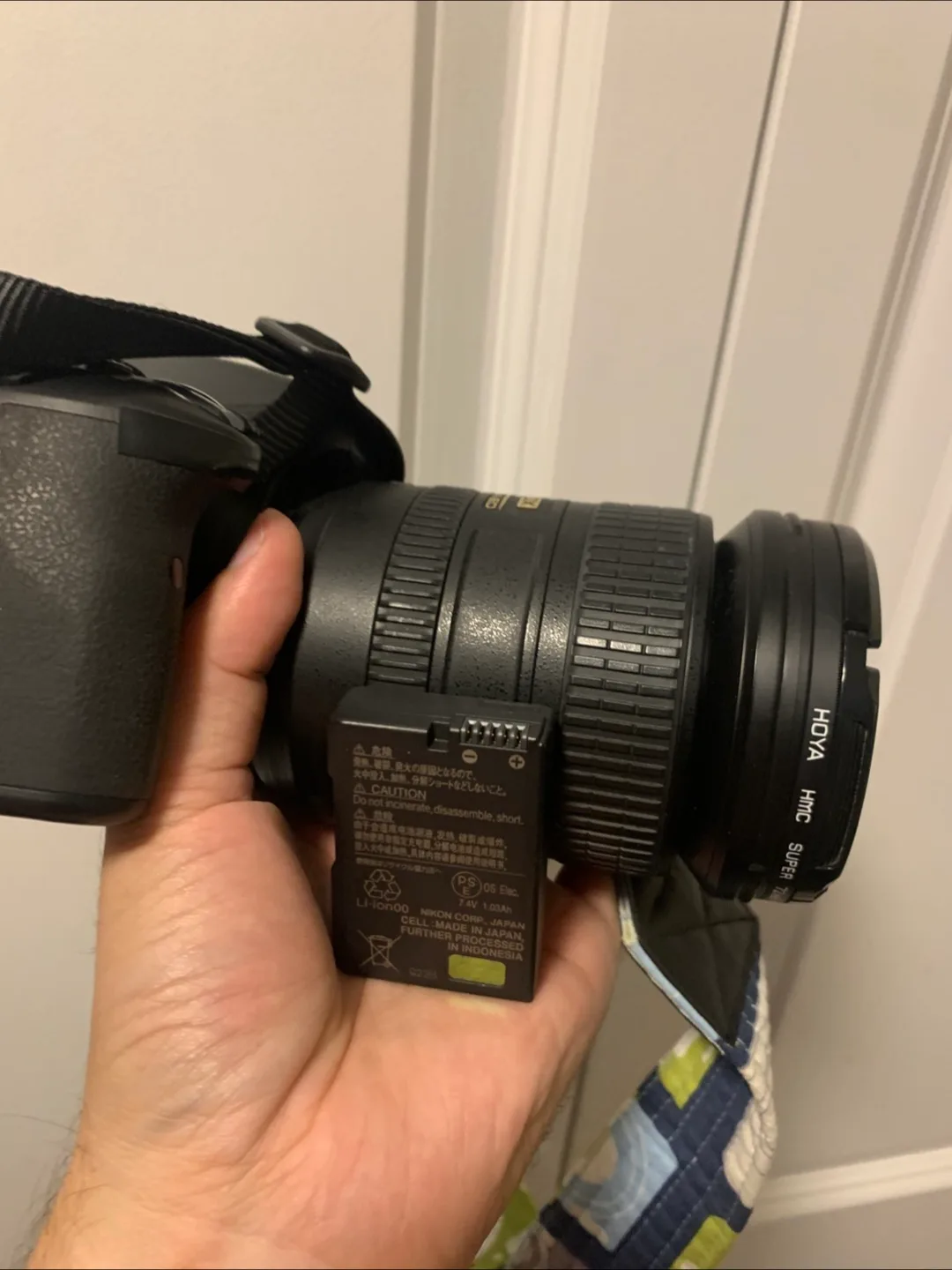 Nikon D5100 DSLR Camera with 18-200mm Lens image indicator(5)