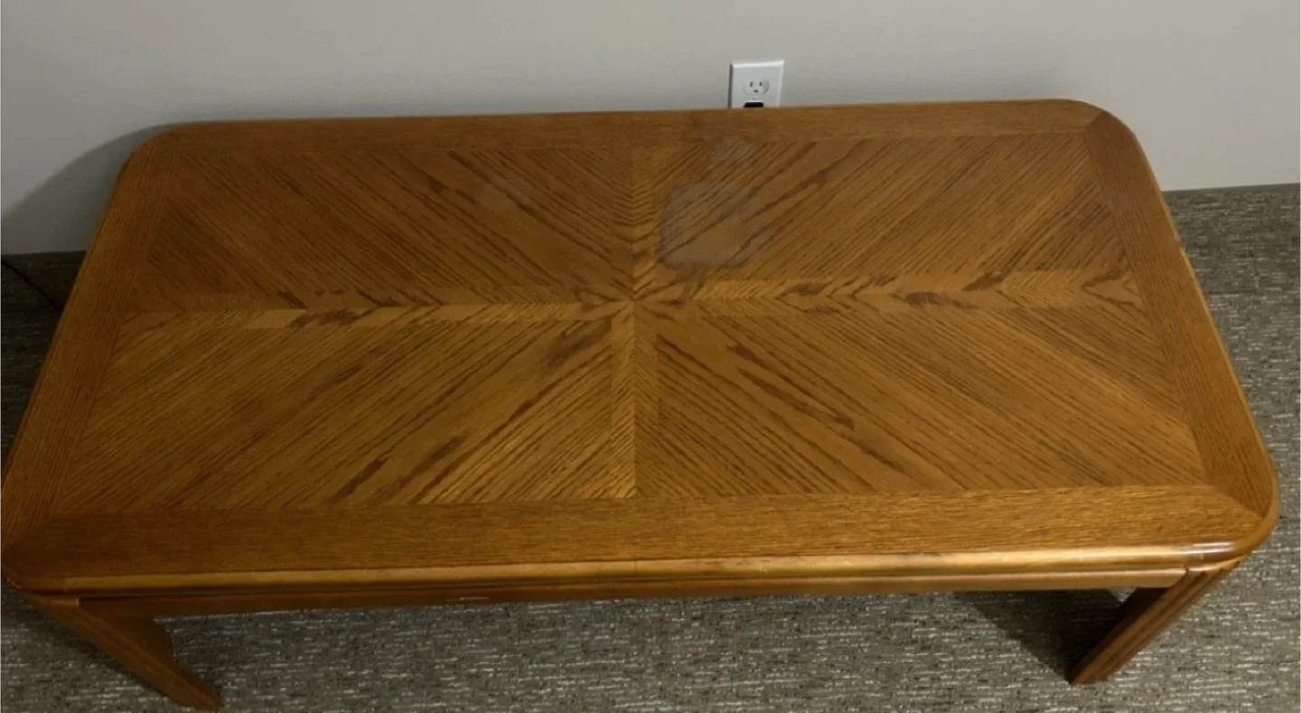 Large Solid Wood Coffee Table image indicator(2)