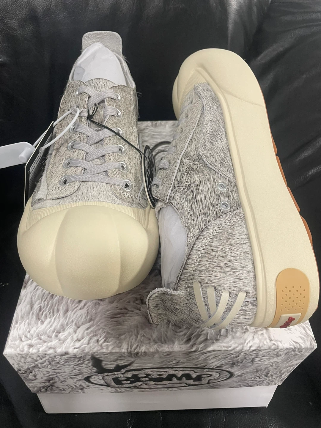BBIMP Grey Bugs Bunny Shoes Size 9 (42) - photo 4