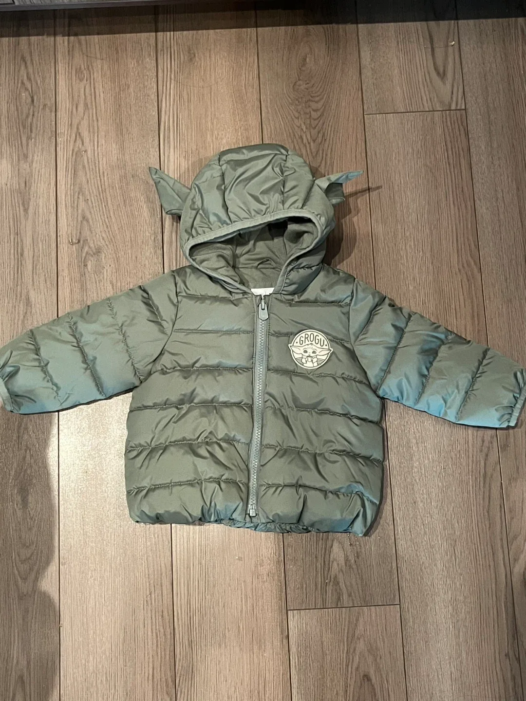 Baby Gap Star Wars Grogu Puffer Jacket (12-18 months) thumbnail