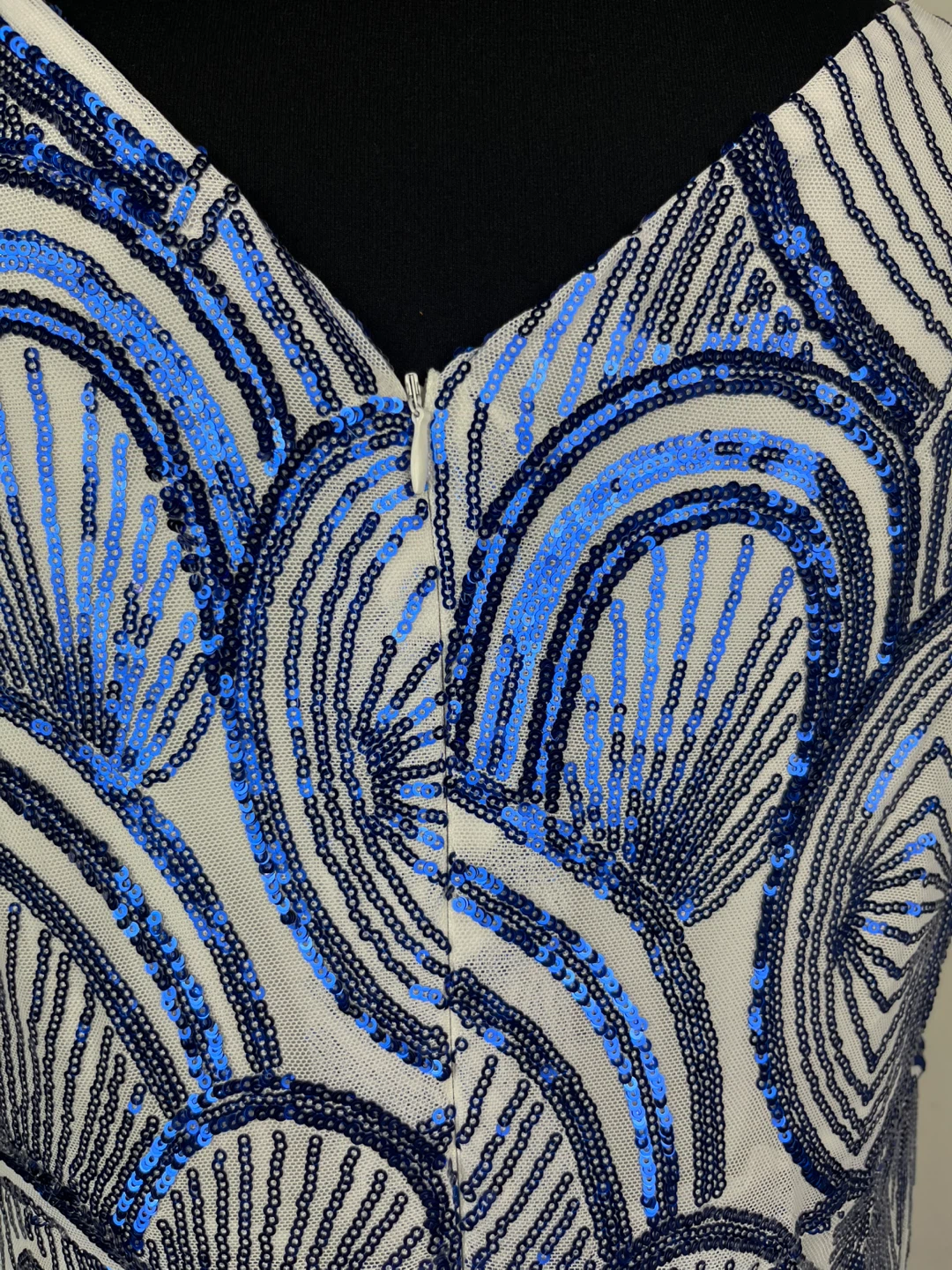 Sequin Pattern Maxi Dress - Blue & White Size M - photo 3