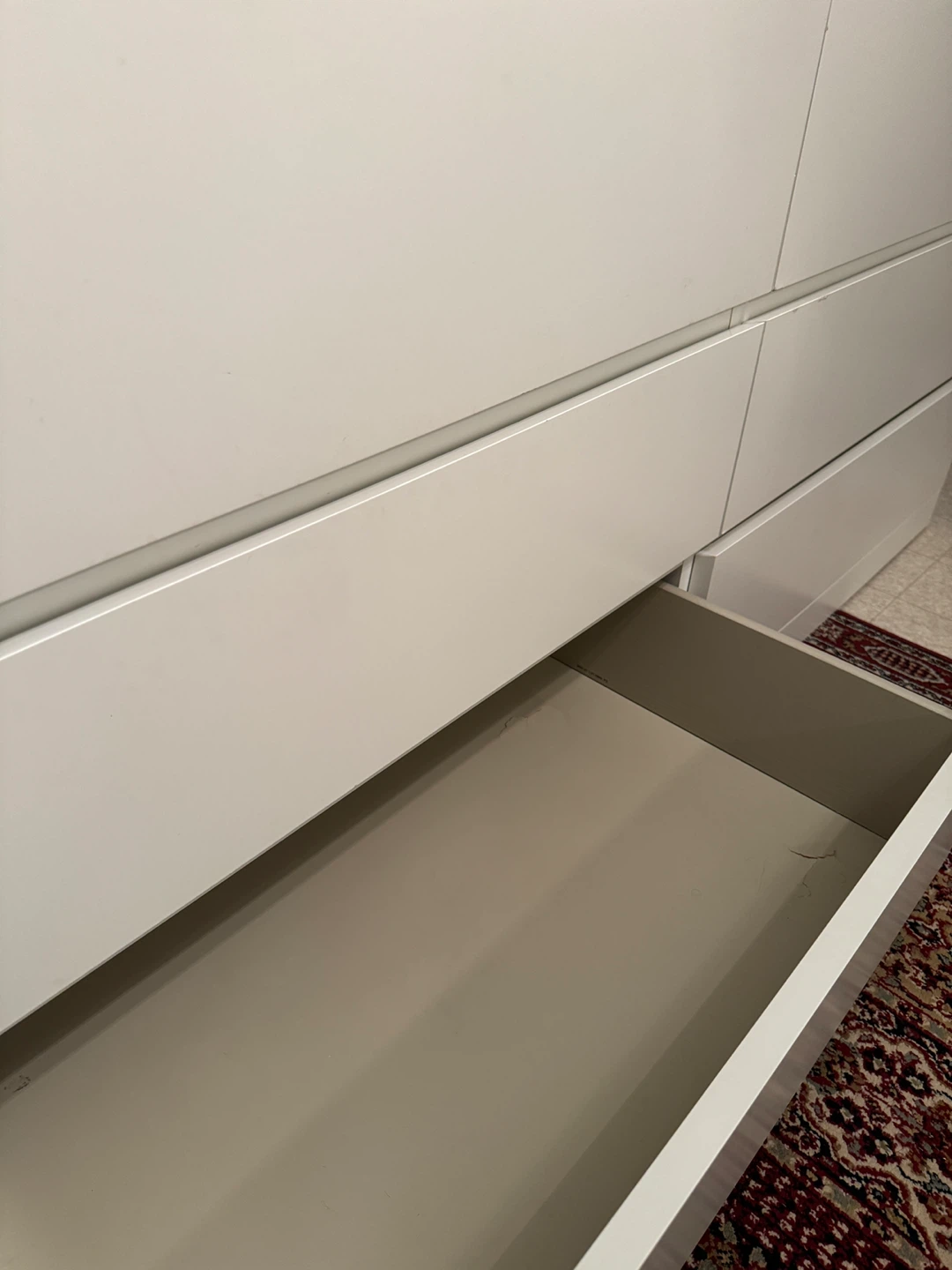 White IKEA MALM 6-Drawer Dresser - photo 2