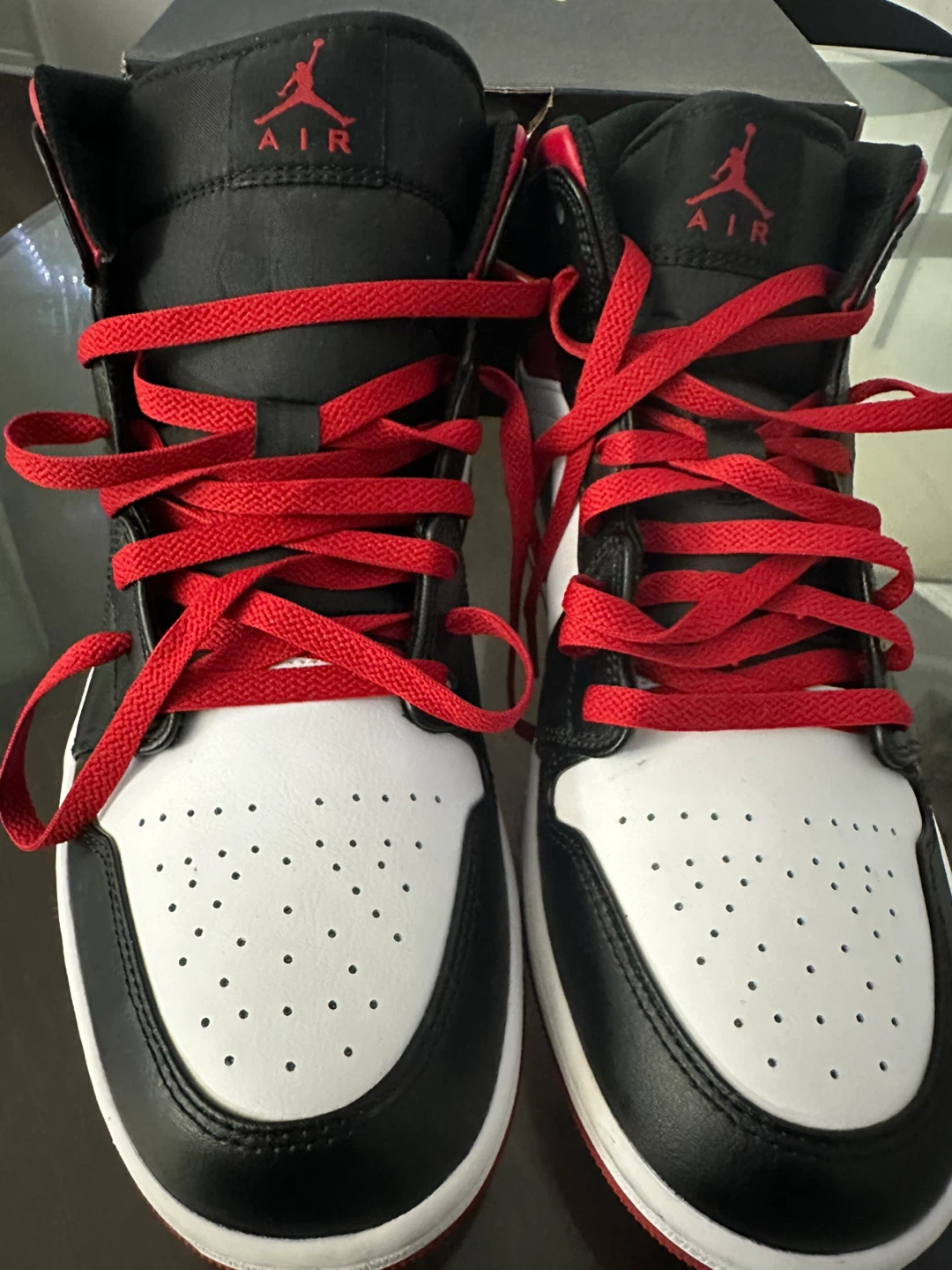 Nike Air Jordan 1 Mid, Size 11 - photo 2