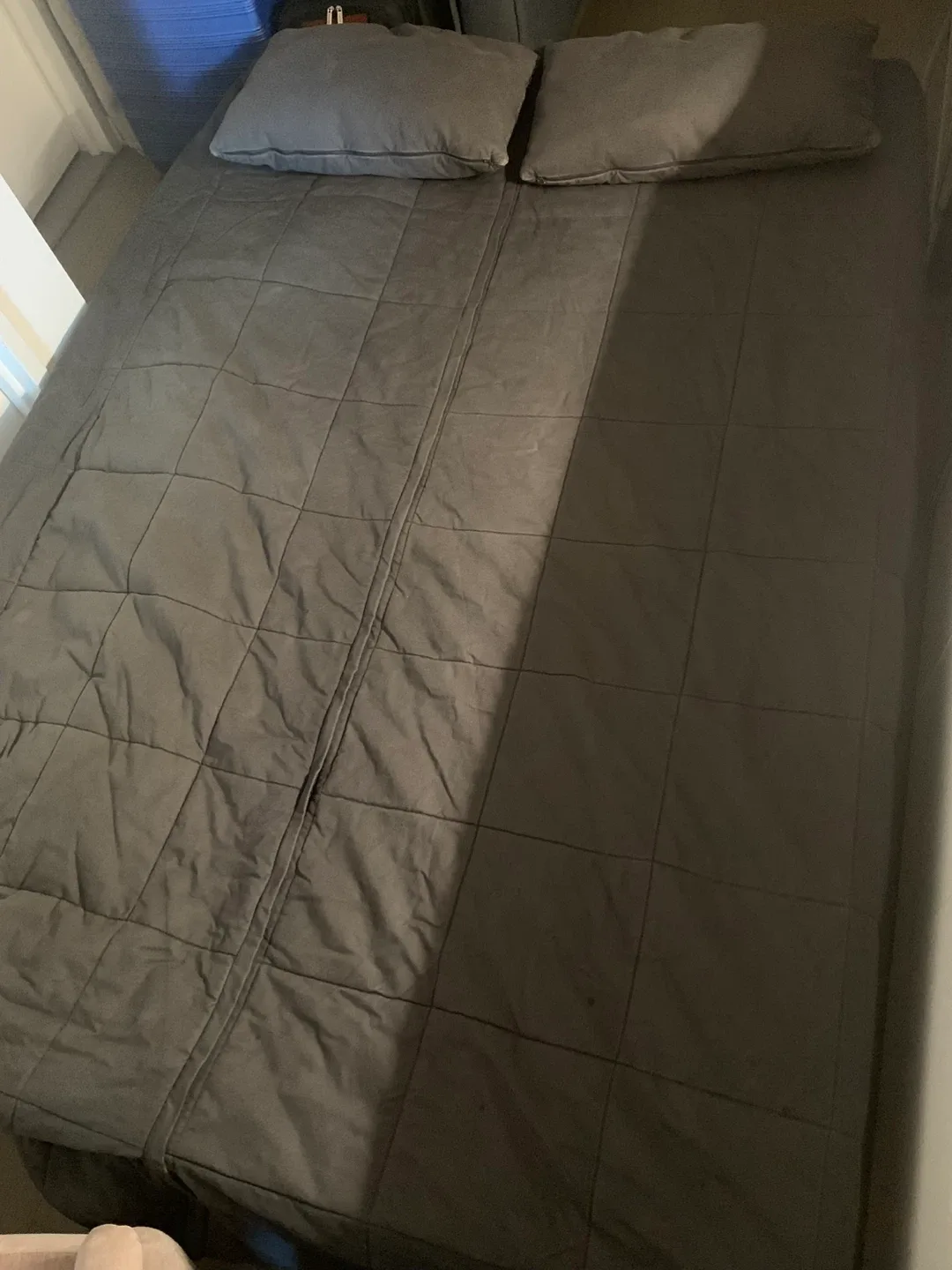 Gray Futon Sofa Bed (78x32x25 inches) image indicator(4)