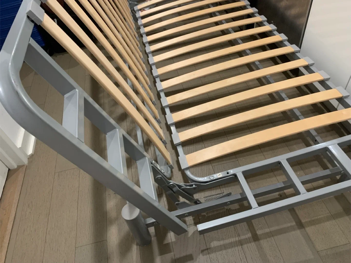 Gray Futon Sofa Bed (78x32x25 inches) image indicator(7)