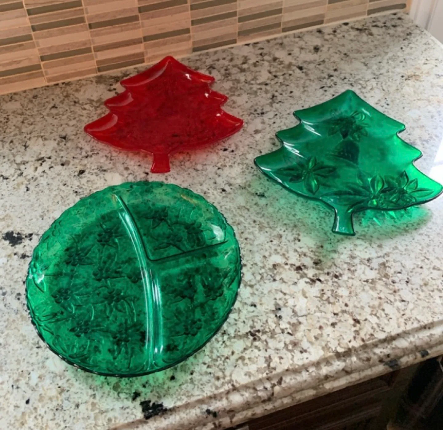 Christmas Tree Shaped Serving Dishes image indicator(2)