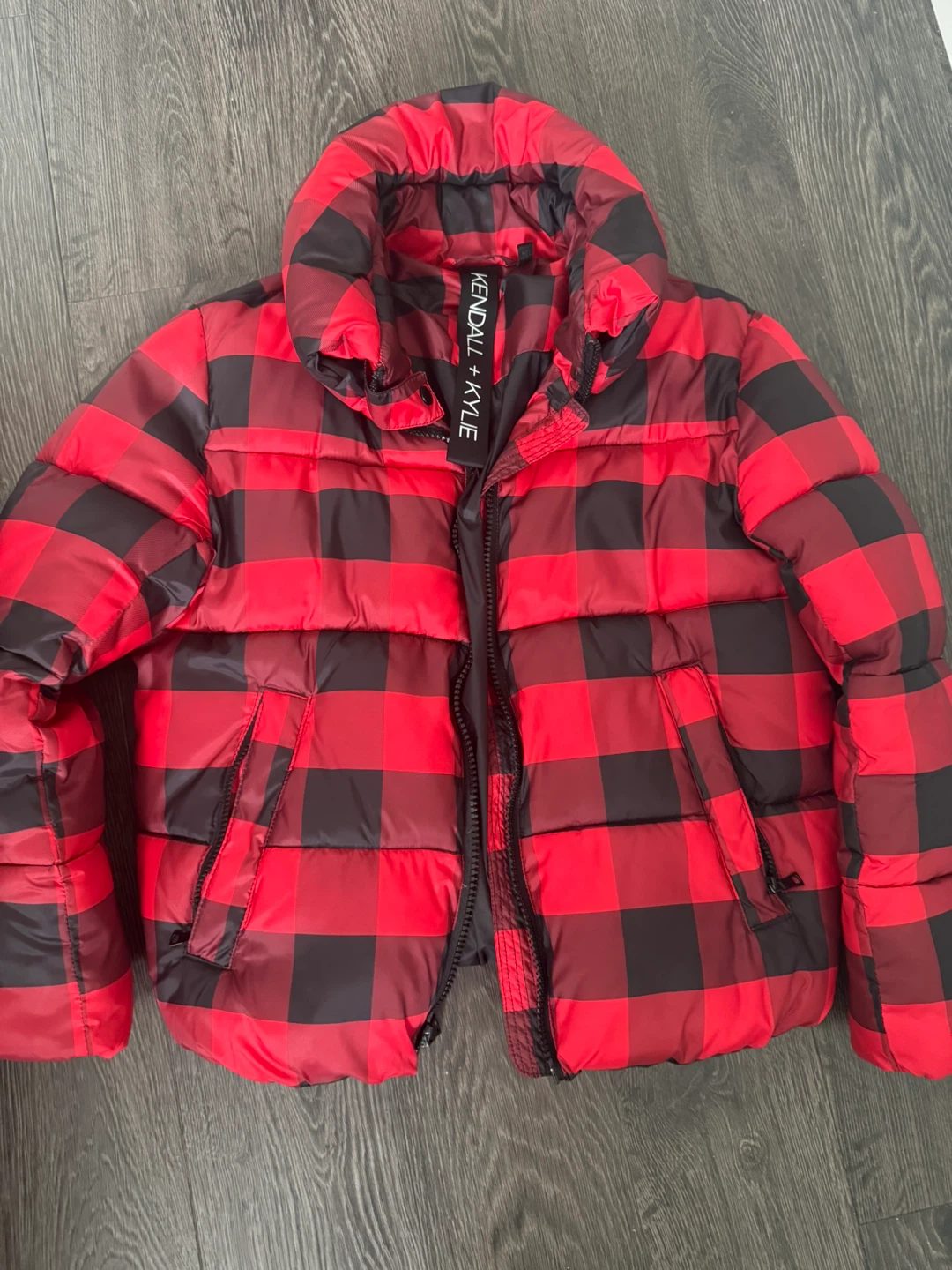 Kendall + Kylie Red & Black Puffer Jacket - XS