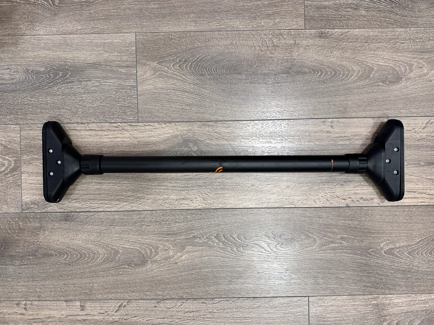 Pull up bar