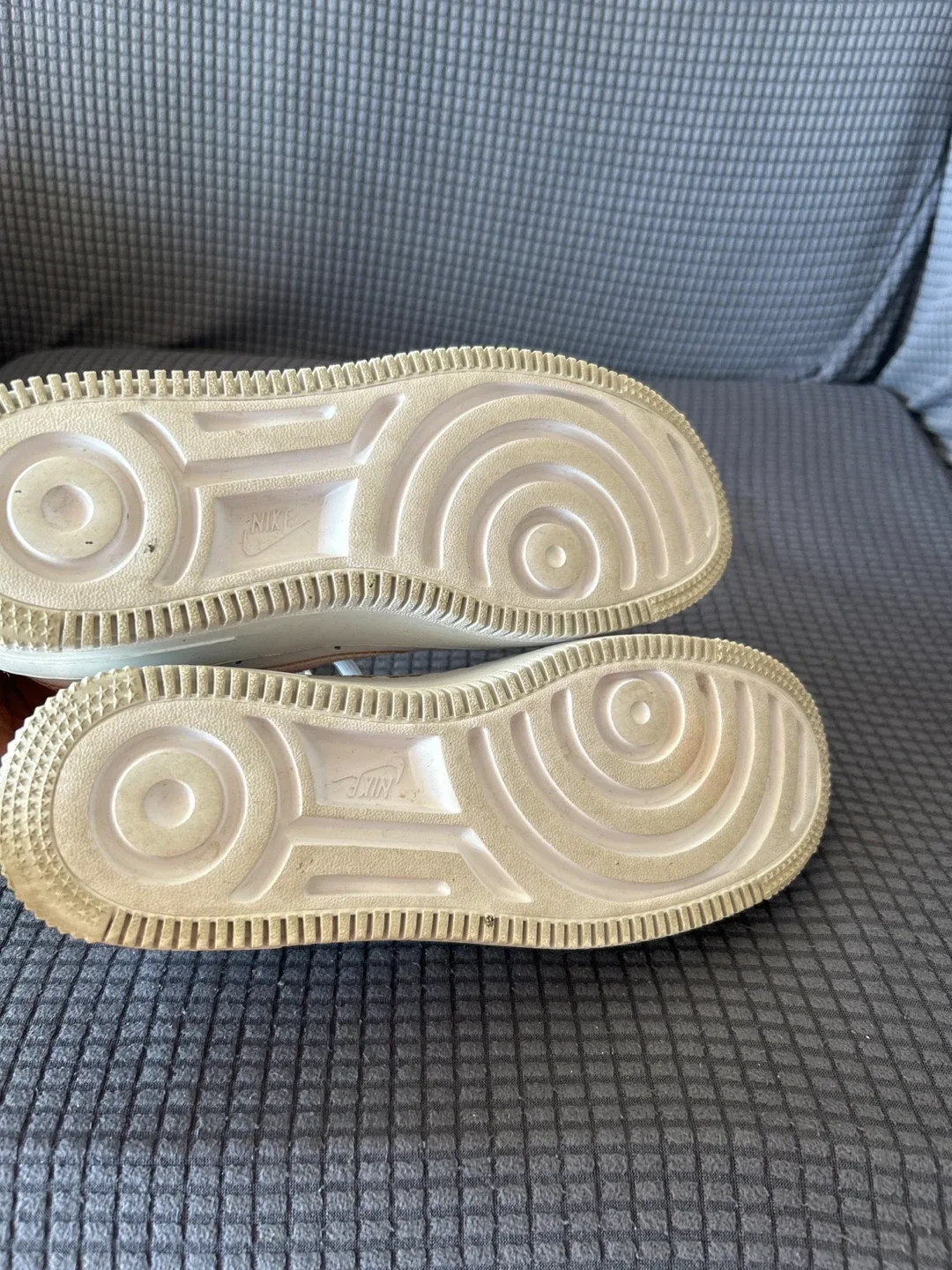 Nike Air Force 1 Sage Low White/Pink, Size 6.5 image indicator(3)