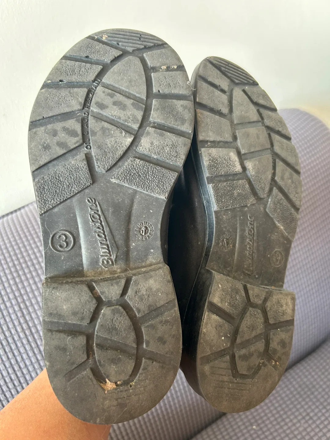 Blundstone Black Leather Boots - Size 3 image indicator(4)