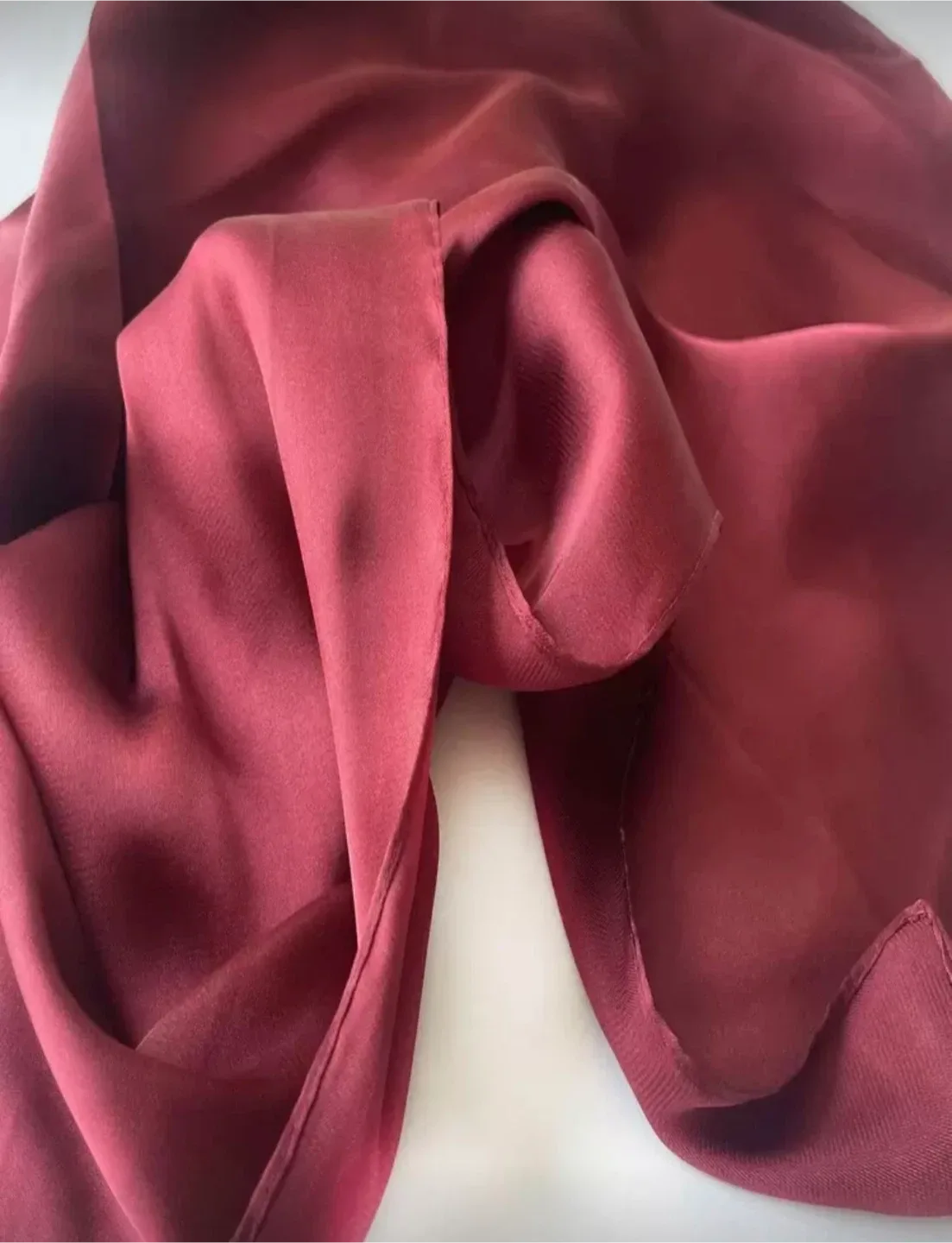 New Burgundy neck Scarf autumn fall trendy style image indicator(2)